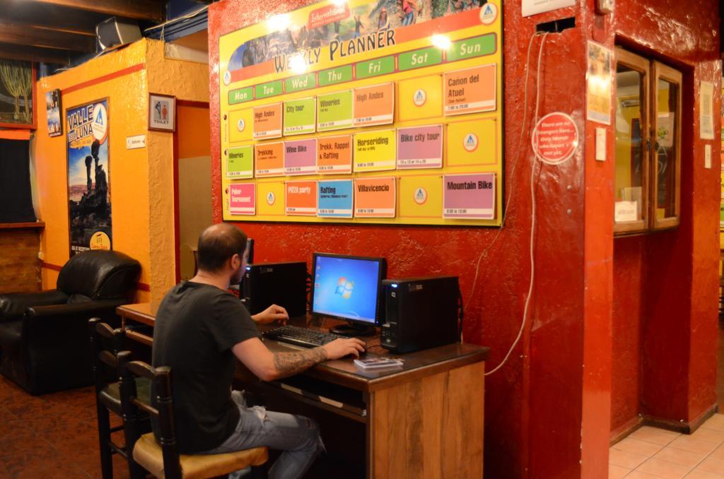 Hostel Internacional Mendoza Exteriör bild