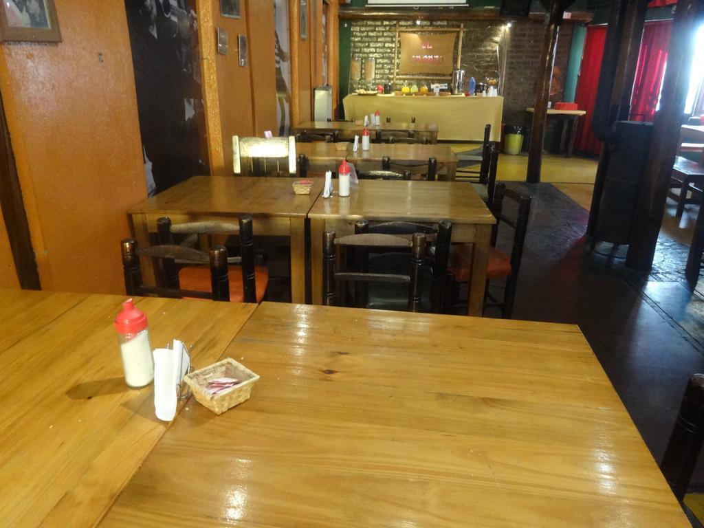 Hostel Internacional Mendoza Exteriör bild