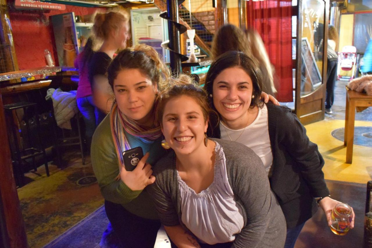 Hostel Internacional Mendoza Exteriör bild