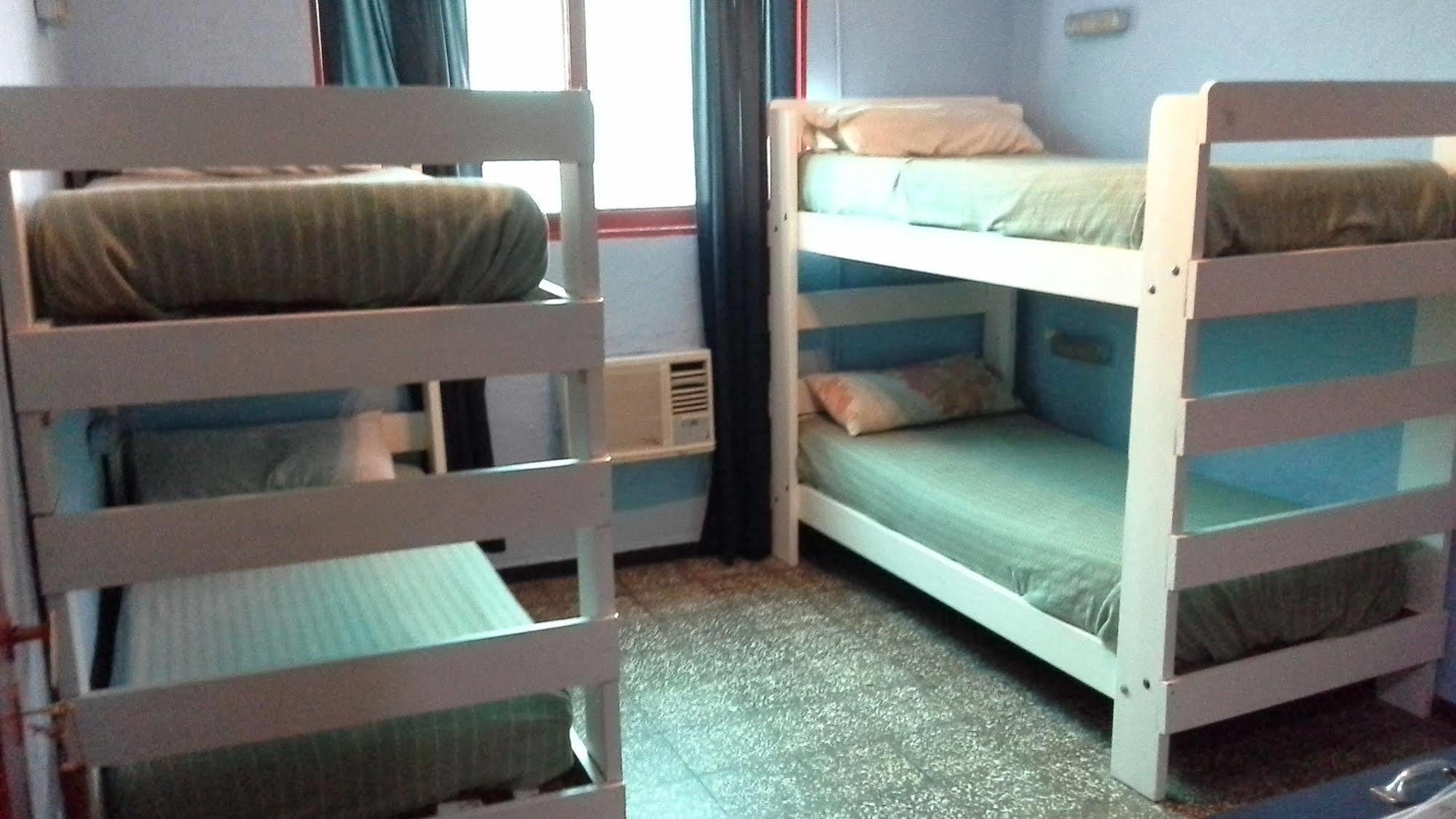 Hostel Internacional Mendoza Exteriör bild